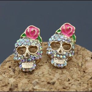 Rose Skull Rhinestones Stud Earrings